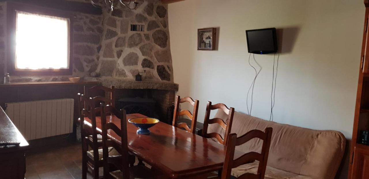 Casa Rural Tio Carlillos オヨス・デル・エスピーノ エクステリア 写真
